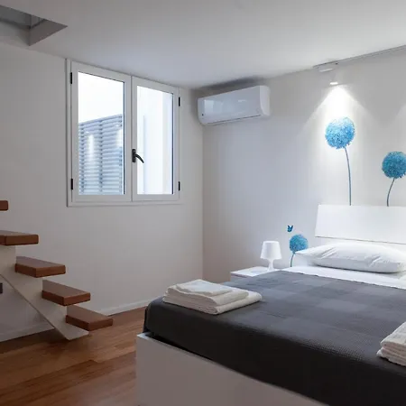 Ac Apartment